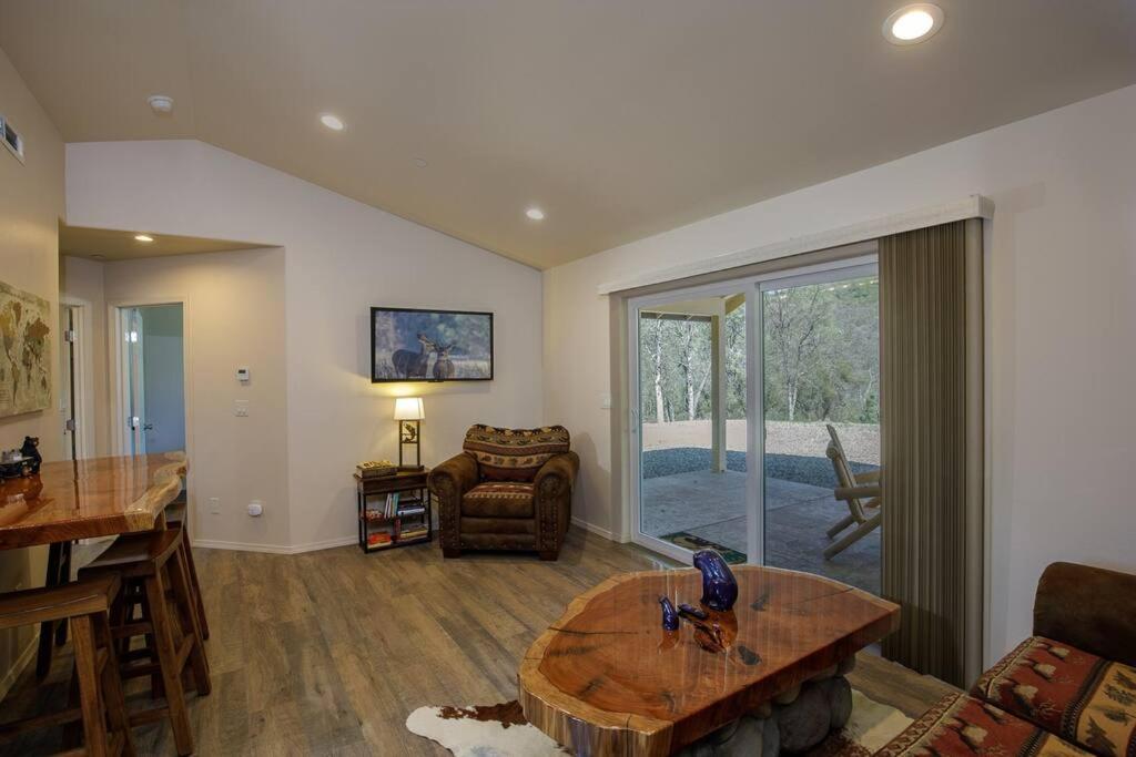 Cozy Cub Cabin, Brand New Home Near Yosemite Μαριπόζα Εξωτερικό φωτογραφία